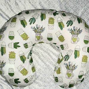 Nursing pillow